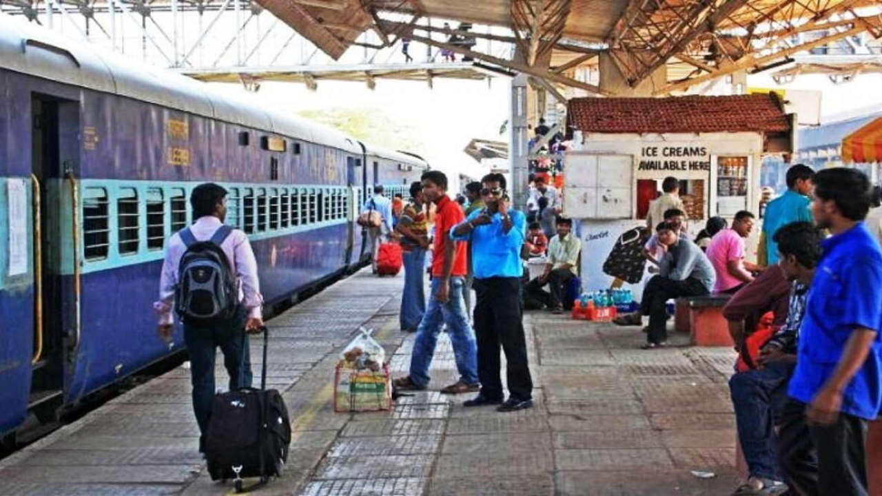 Start a Business with ndian Railway for Just ₹3,999, Earn Big Every Month Know How!